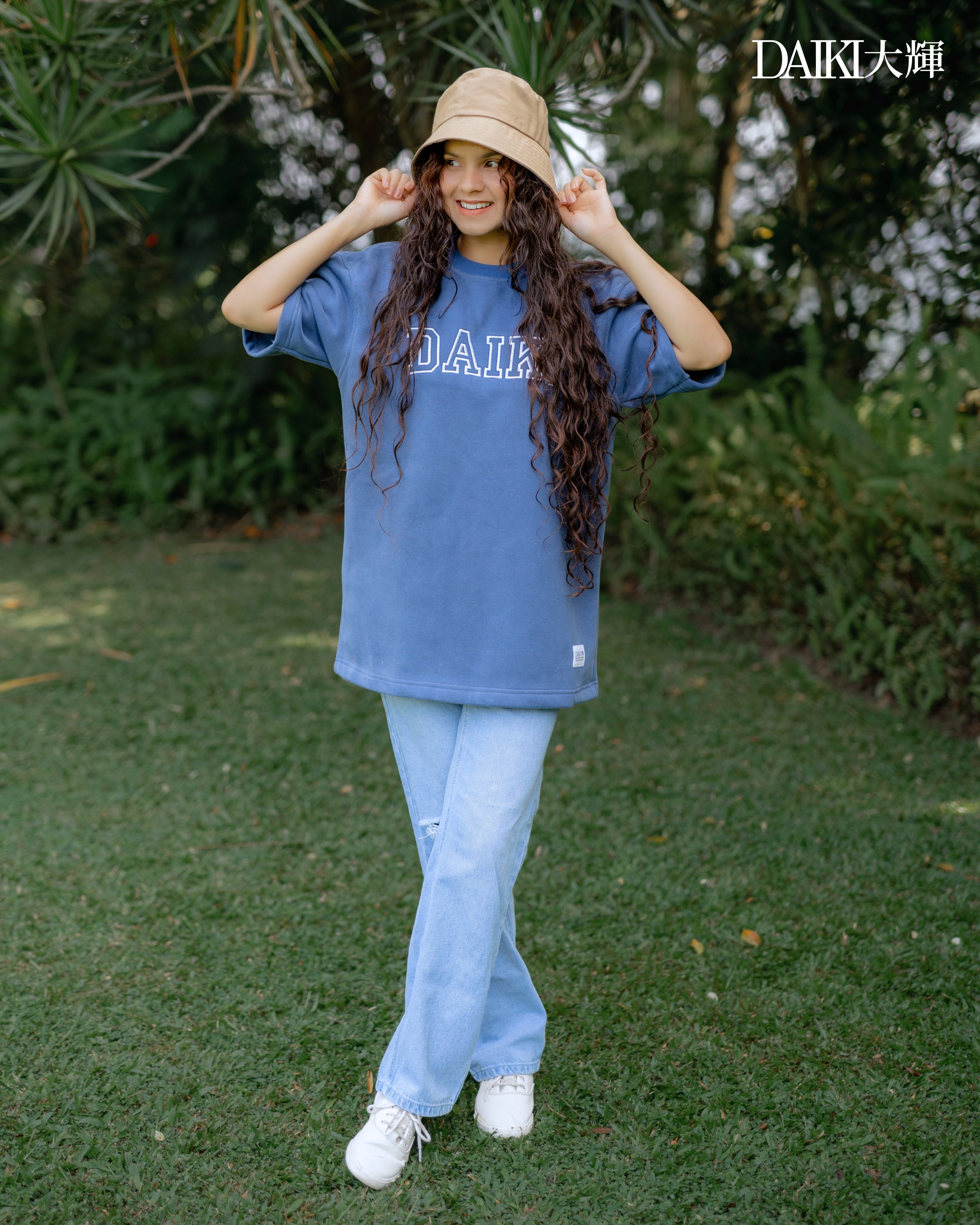 DAIKI Embroidered oversize t-shirt