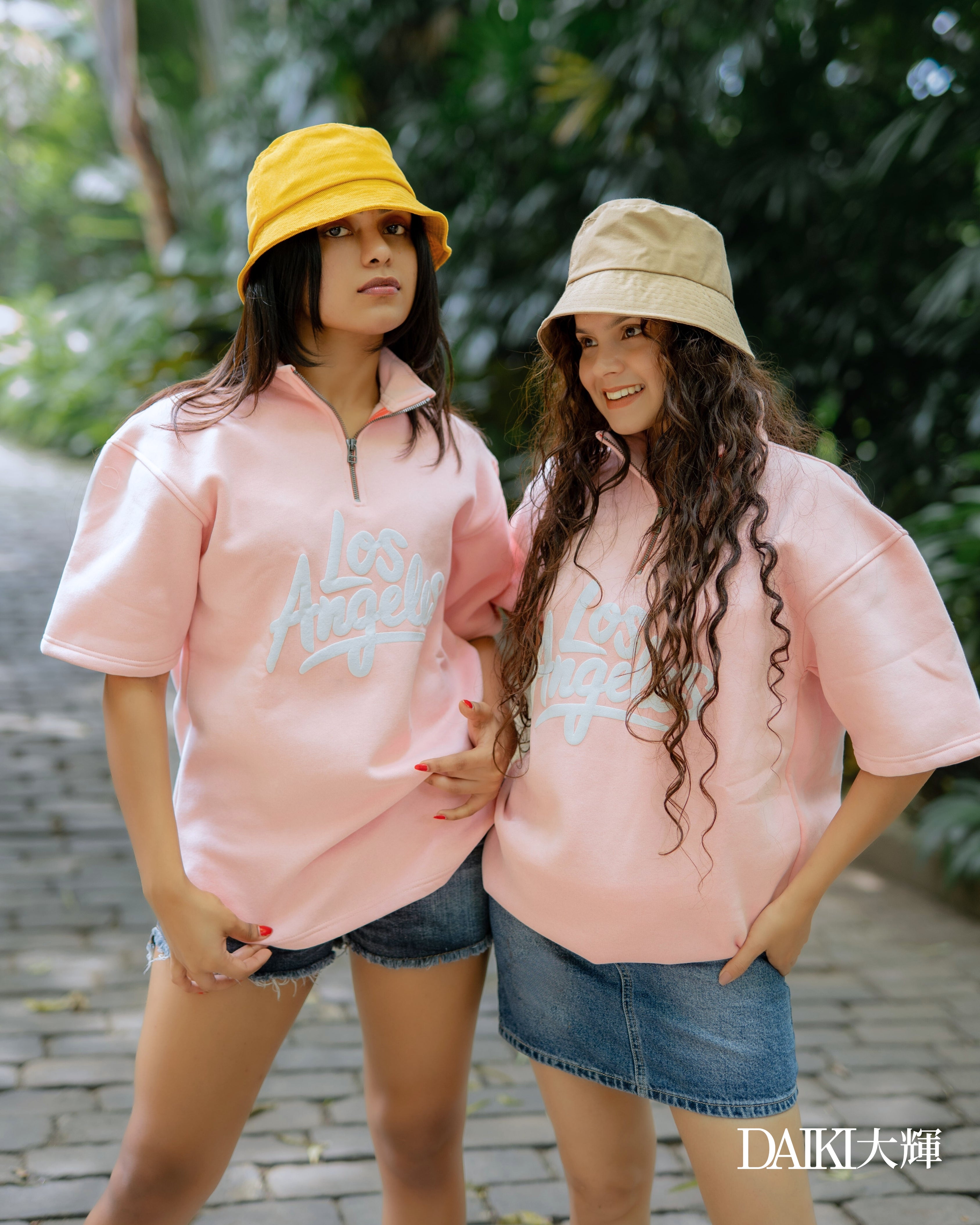 Los Angeles printed  Half Zip Turtleneck oversize pink t-shirt.